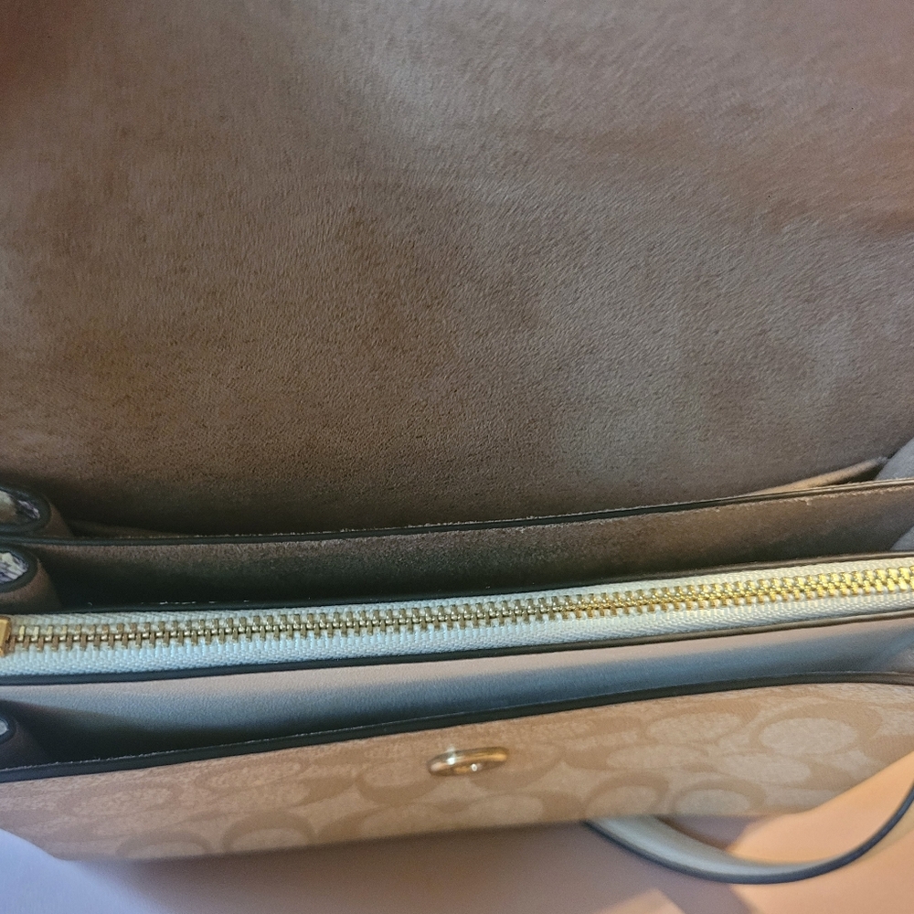 Coach Klare Leather Cream And Tan Crossbody With Many Details Studded, Snakeskin - Picture 4 of 7